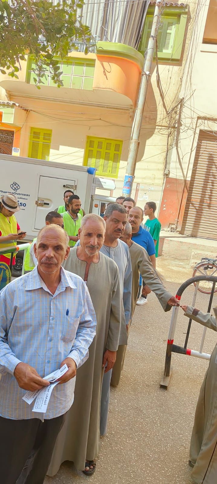 نائب مستقبل وطن مصطفى سالم بانتخابات الشيوخ في مدينة طهطا بسوهاج بمشاركة حشود من المواطنين ..صور - الخليج الان