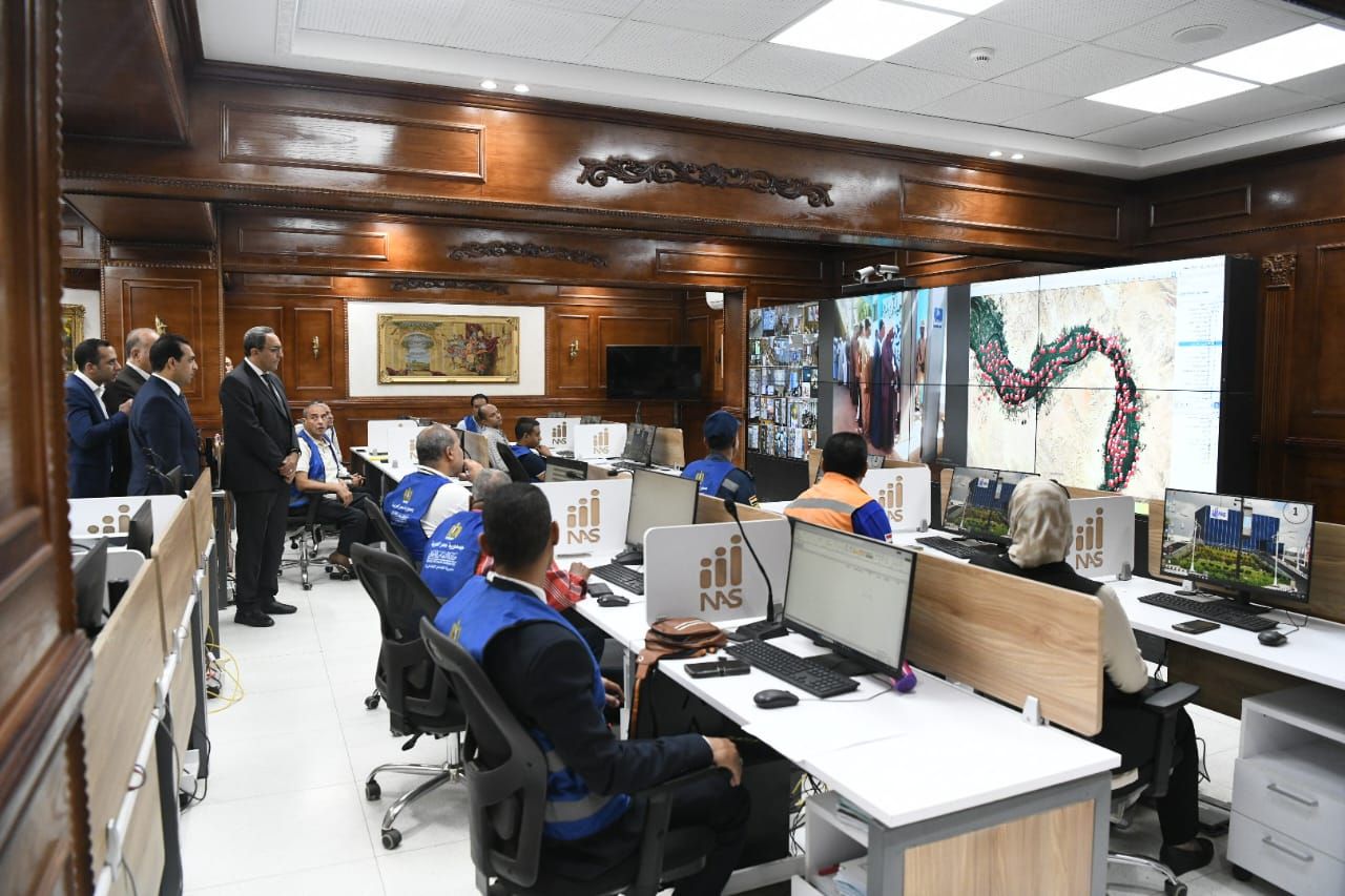 محافظ قنا يترأس غرفة العمليات الرئيسية لمتابعة انتخابات مجلس الشيوخ 2025 - الخليج الان