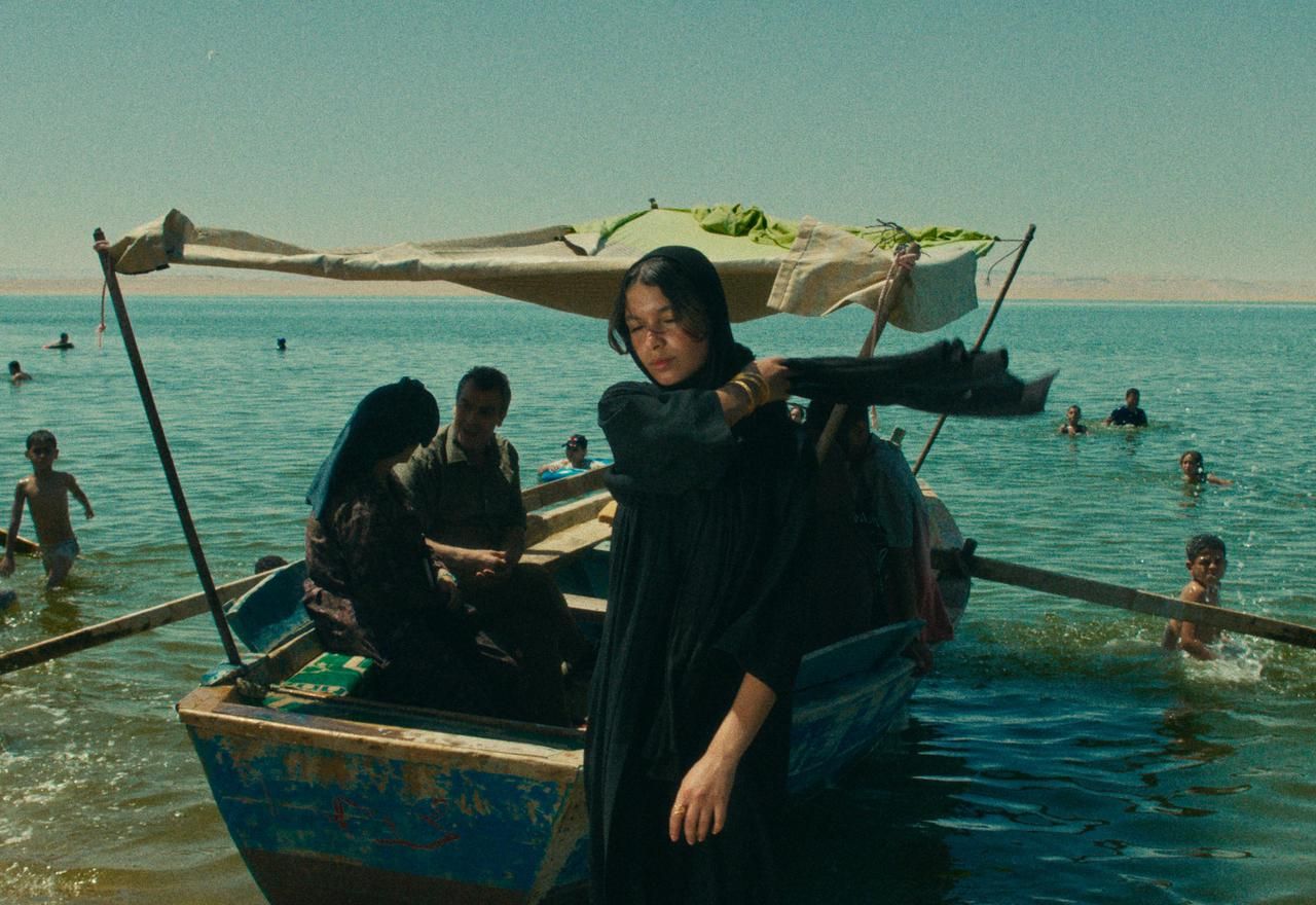 مصطفى الكاشف يعيد تقديم زياد ظاظا في أولى تجاربه الإخراجية بكليب بتقف ليه - الخليج الان