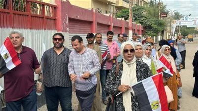 توافد الناخبين على اللجان الاقتراع بالشرقية في اليوم الثاني لانتخابات مجلس الشيوخ - الخليج الان