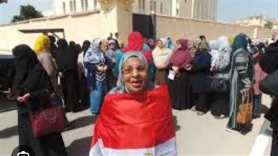 المرأة تتصدر المشهد الانتخابي في شمال سيناء وسط تأمين محكم وإقبال مبهر - الخليج الان