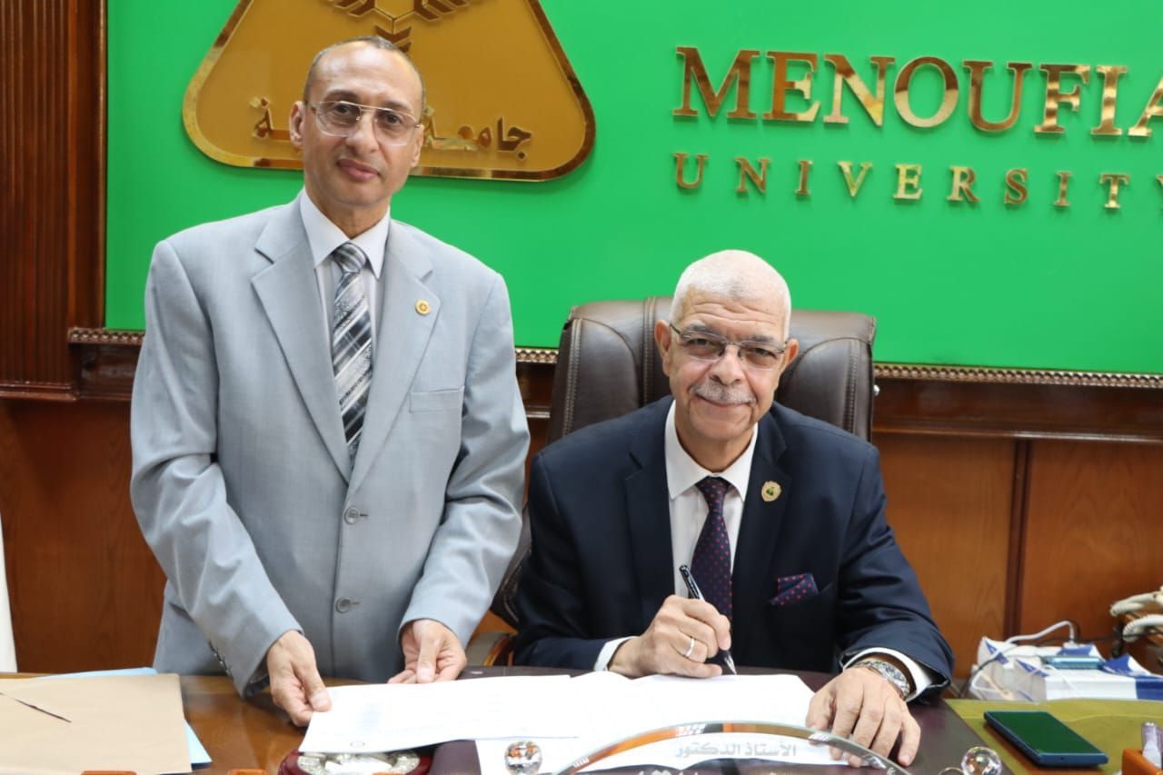 رئيس جامعة المنوفية يعتمد نتيجة بكالوريوس كلية الهندسة الالكترونية بمنوف بنسبة نجاح 88,17٪ - الخليج الان
