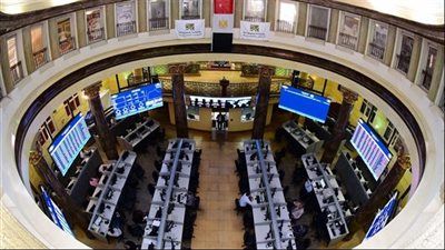 تاريخ يُكتب بالأرقام.. المؤشر الرئيسي للبورصة المصرية يتجاوز 35 ألف نقطة لأول مرة وسط تداولات تتخطى 5 مليارات جنيه - الخليج الان
