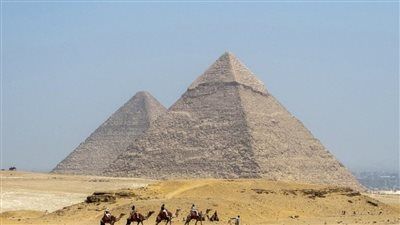 هل بُنيت الأهرامات بالماء؟ دراسة فرنسية تقلب المفاهيم حول هندسة الفراعنة - الخليج الان