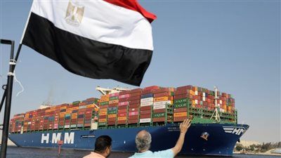 صادرات مصر غير النفطية تقفز بـ5 مليارات دولار.. من يقود الطفرة؟ - الخليج الان