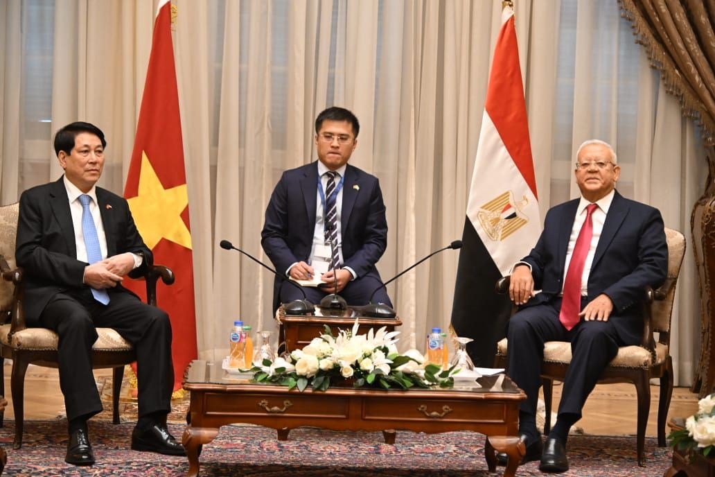 حنفي جبالي يستقبل رئيس فيتنام: علاقات تاريخية ودعوة لتوسيع الاستثمارات - الخليج الان