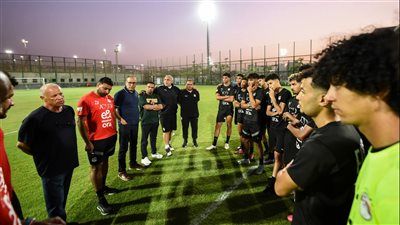 أبو ريدة يتابع تدريبات المنتخبات لمؤازرتهم قبل منافسات كأس العالم - الخليج الان