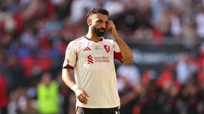 محمد صلاح يهدر ركلة ترجيح وكريستال بالاس يتوج بالدرع الخيرية للمرة الأولى في تاريخه على حساب ليفربول - الخليج الان