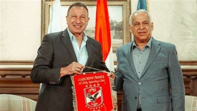 فرج عامر: محمود الخطيب مفاوض بارع وصنع طريقة جديدة في شراء اللاعبين - الخليج الان