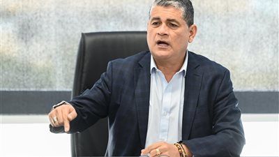 تفاصيل جلسة أوسكار مع بعض حكام الجولة الأولي للدوري لتقييم الأخطاء - الخليج الان