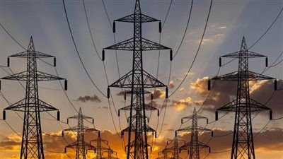 مصر تحقق طفرة في الطاقة النظيفة وتكسر أرقام استهلاك الكهرباء التاريخية - الخليج الان