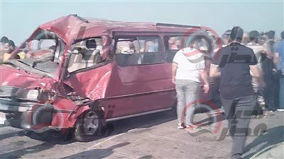 تصادم سيارة وتوك توك بطريق مصر–الإسماعيلية الصحراوي وإصابة شخصين - الخليج الان