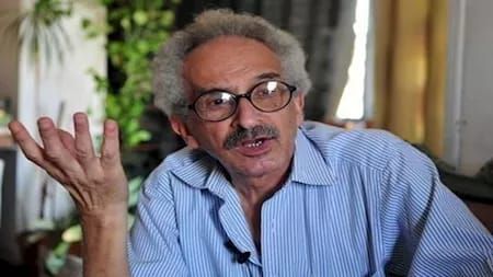 أبرز رواد الرواية العربية المعاصرة.. وفاة الأديب صنع الله إبراهيم - الخليج الان