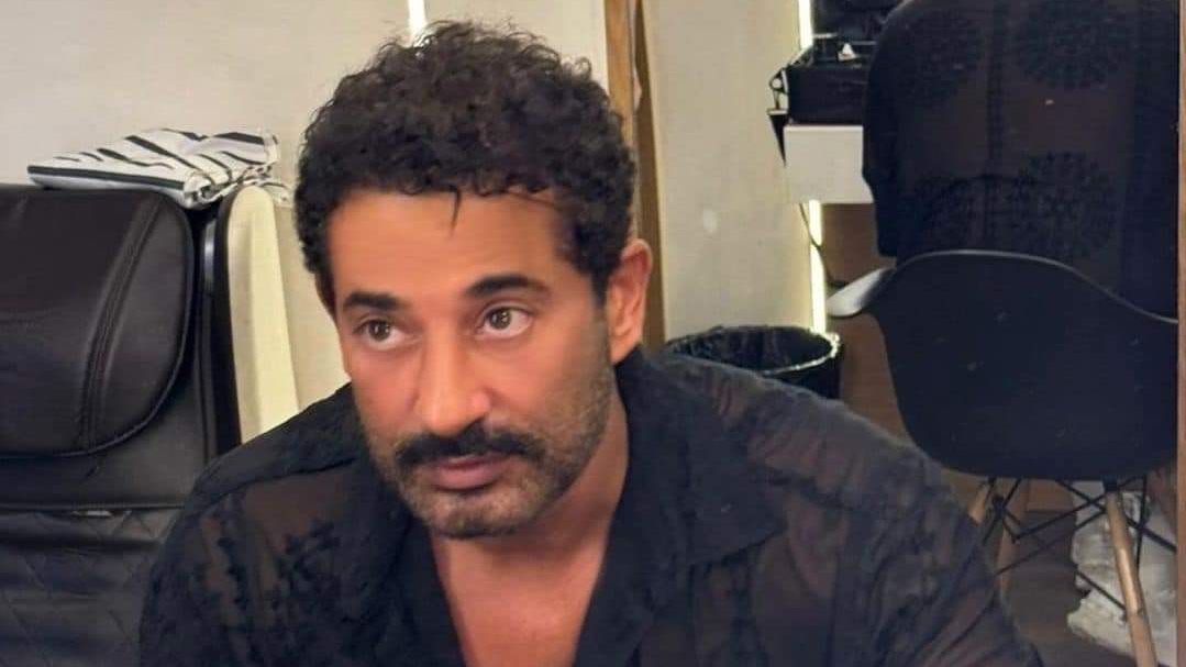 عمرو سعد يدخل عالم دراما المنصات بمسلسل من انتاج تامر مرسي - الخليج الان