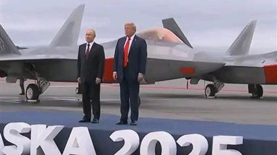 ترامب وبوتين يصلان إلى "ألاسكا" لعقد لقاء قمة - الخليج الان