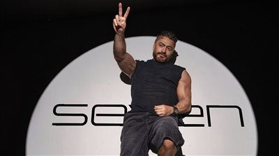 تامر حسني يطلق براند ملابس خاص به.. تعرف على متوسط أسعاره - الخليج الان