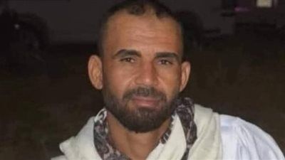 مصرع شاب في حادث اصطدام دراجة نارية بـ "لوحة إعلانية" بطريق القاهرة أسيوط الغربي بالفيوم - الخليج الان