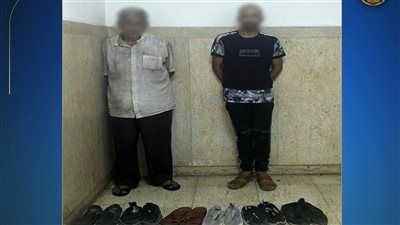 ضبط عاطل تخصص في سرقة الأحذية من داخل المساجد بالجيزة وبيعها لشريكه - الخليج الان