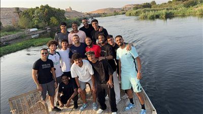 رحلة ترفيهية نيلية للاعبي أسوان قبل بداية مباريات دوري المحترفين - الخليج الان