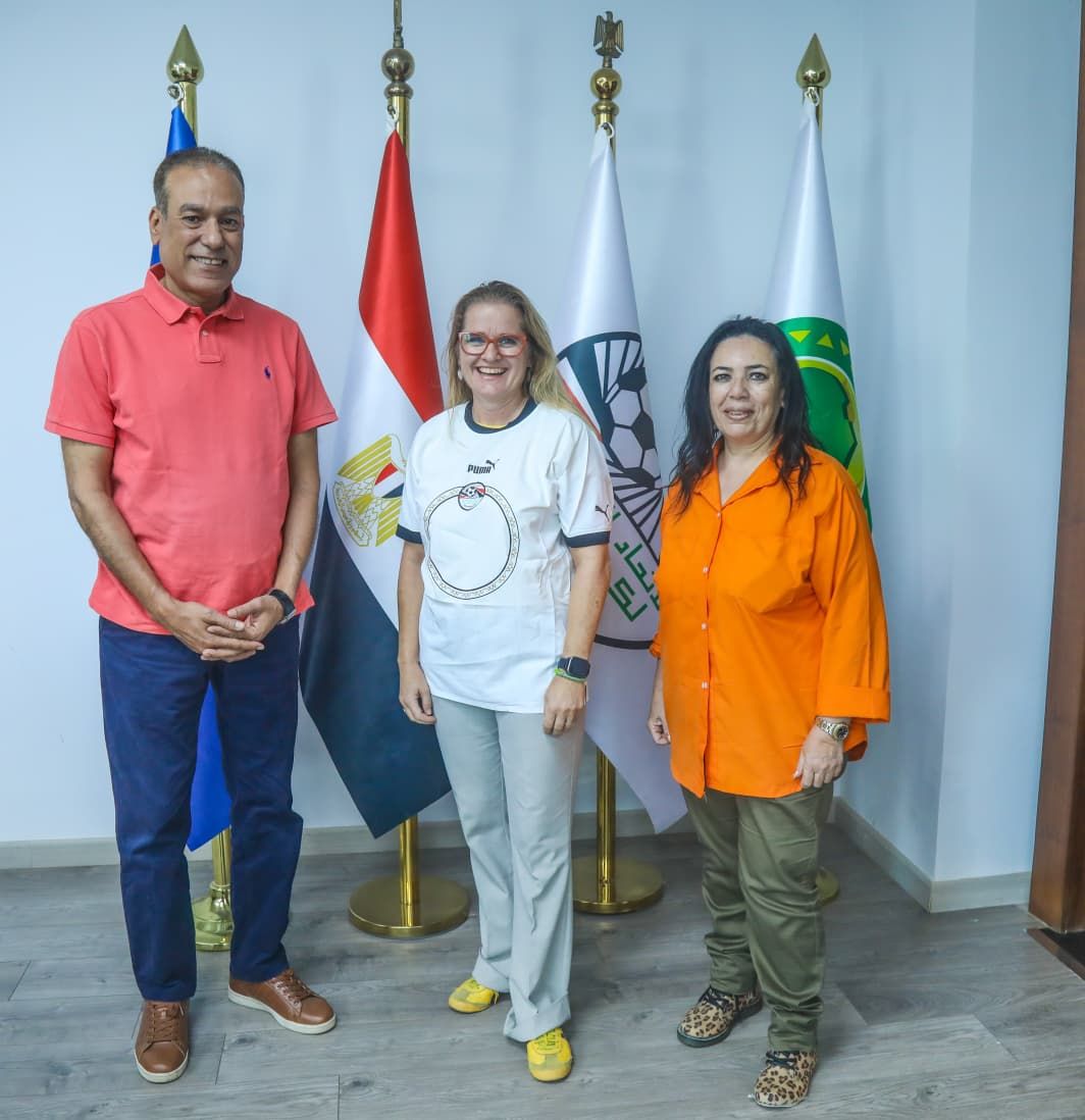 بالصور.. ختام دورة تطوير مدربات ناشئات كرة القدم بالتعاون بين الاتحادين المصري والنرويجي - الخليج الان