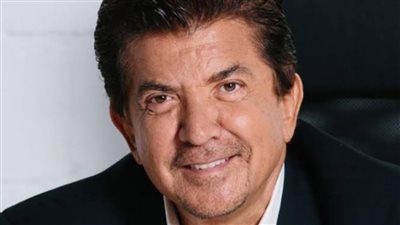 انتي بالناس كلها.. وليد توفيق يطرح أحدث أعماله الغنائية - الخليج الان