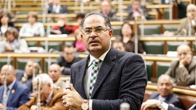 النائب سليمان وهدان يعلن استعداده للتدخل لحل أزمة أرض الزمالك بأكتوبر - الخليج الان