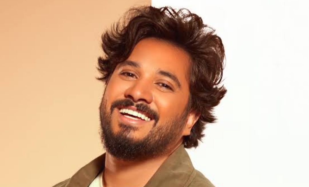 عسل عسل.. تفاصيل أغنية مصطفى حجاج الجديدة - الخليج الان