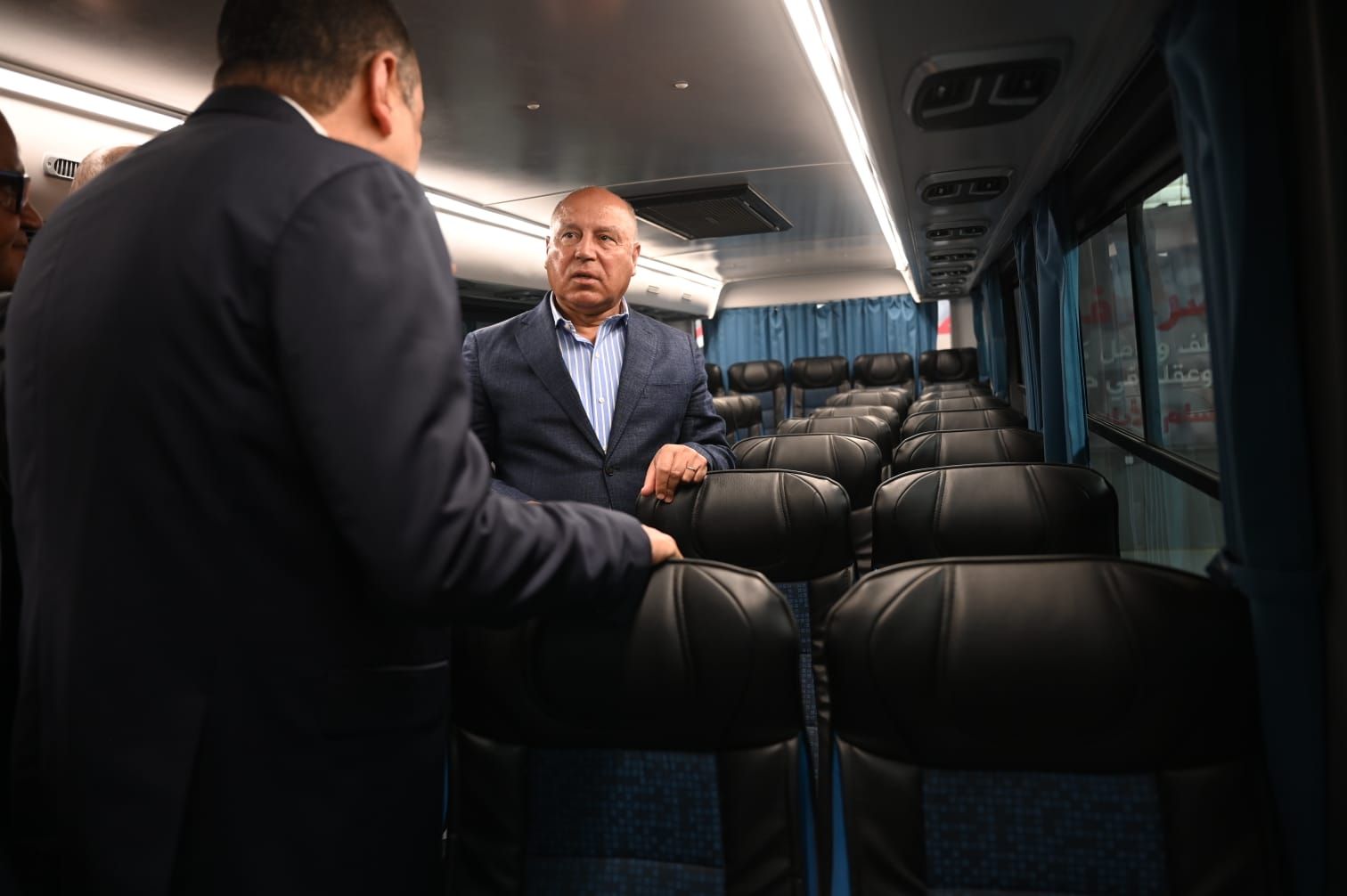 نائب رئيس مجلس الوزراء ووزراء الحكومة يتفقدون شركة النصر للسيارات ويؤكدون دعم الدولة لإحياء القلاع الصناعية الكبري - الخليج الان