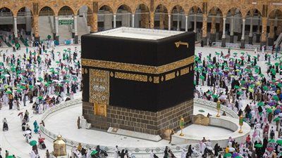 السعودية تطلق خدمة «نسك عمرة».. تأشيرة وحجز مباشر بلا وسطاء - الخليج الان
