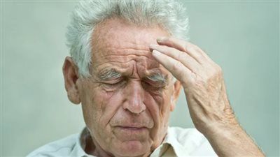 الزهايمر تحت المجهر.. اختبار دم يكشف المرض مبكرًا - الخليج الان