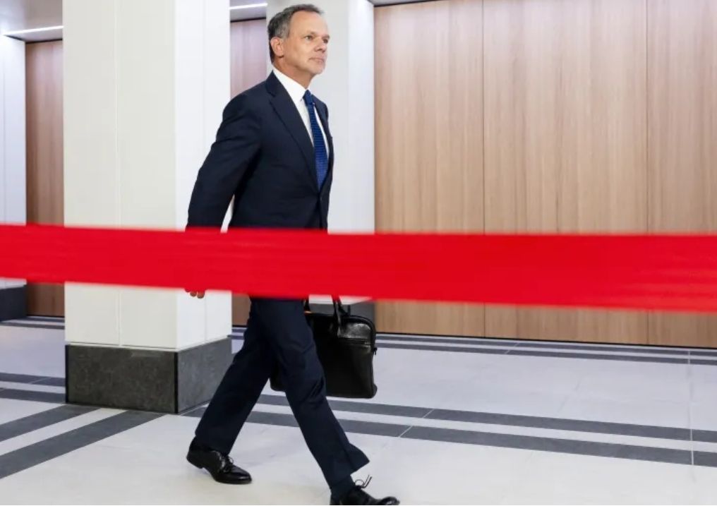 استقالة وزير خارجية هولندا بسبب فشل حكومته فرض عقوبات على إسرائيل - الخليج الان