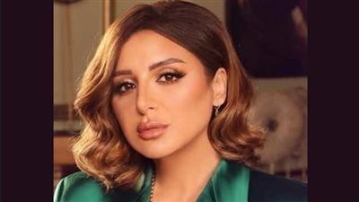 تعود مصر خلال أيام ولم تسيء للأطباء المصريين.. محمود سعد يكشف التطورات الأخيرة لحالة أنغام - الخليج الان