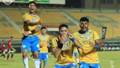 الفرحة الأولى في الموسم: الإسماعيلي ينتصر على طلائع الجيش بهدف نظيف في الدوري المصري الممتاز - الخليج الان