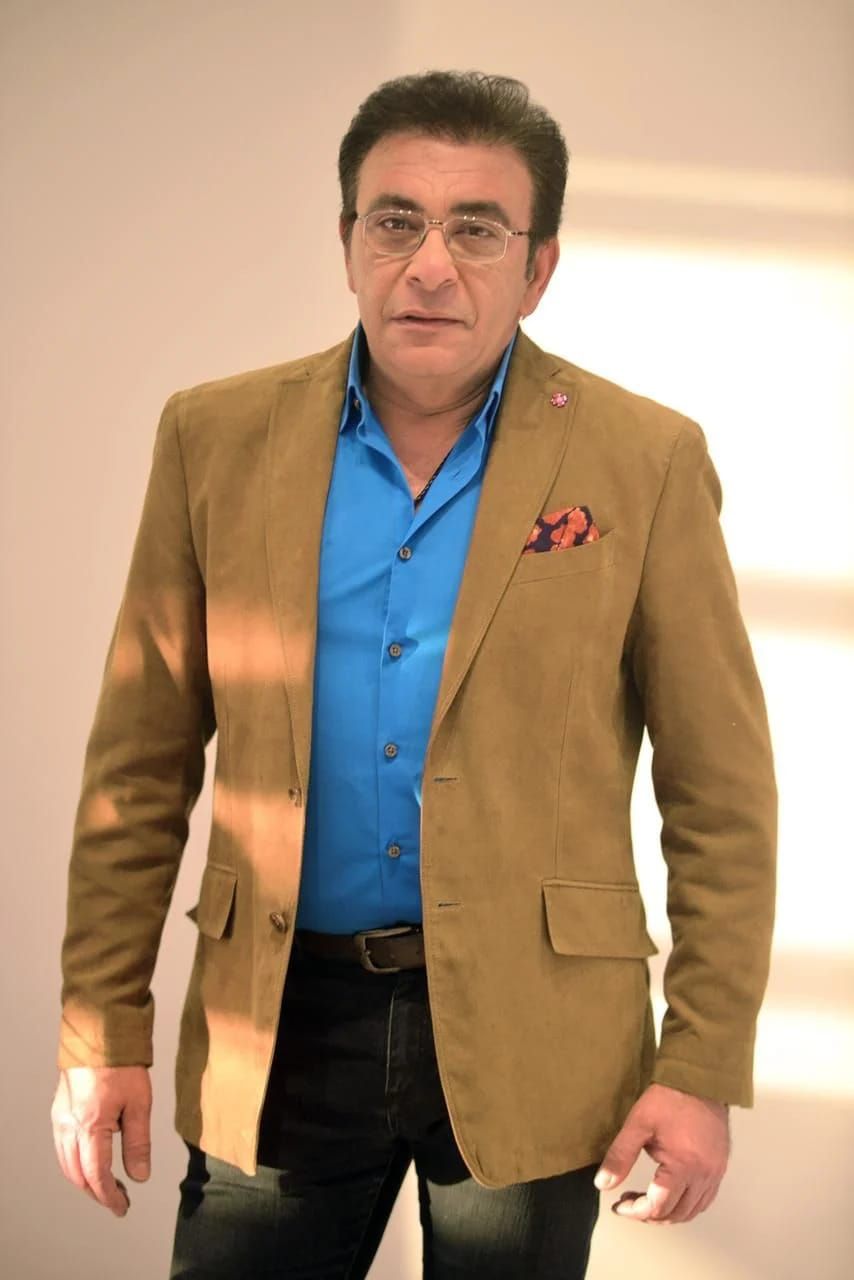 بعد تعرضه لسكتة قلبية.. وفاة الإعلامي عاطف كامل - الخليج الان