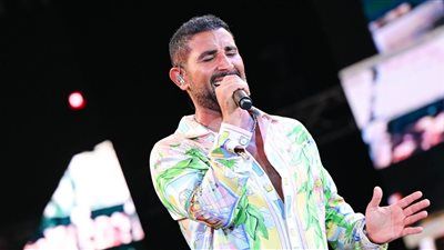 بحضور فيفي عبده ونجوم الفن.. أحمد سعد و"ديسكو مصر" يتألقون بحفل ضخم في مارينا - الخليج الان