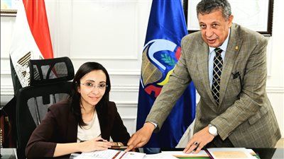 محافظ البحيرة تعتمد تنسيق القبول للمرحلة الثالثة والأخيرة بالصف الأول الثانوي العام بحد أدنى 215 درجة - الخليج الان