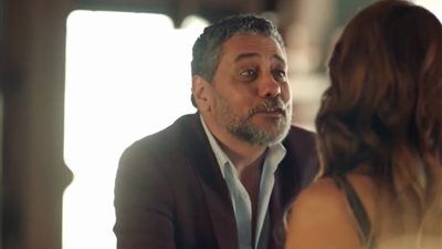 بعد اكتشاف نجلاء بدر خيانة زوجها.. مواعيد عرض مسلسل أزمة ثقة الحلقة الثانية - الخليج الان