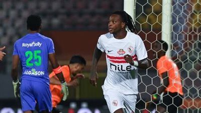 الصدارة في أمان: شيكو بانزا يقود الزمالك للفوز على فاركو بهدف نظيف في الدوري المصري الممتاز - الخليج الان