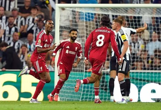 جدول ترتيب الدوري الإنجليزي الممتاز 2025/2026 بعد فوز ليفربول على نيوكاسل يونايتد - الخليج الان