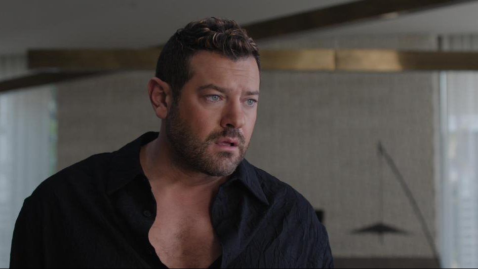 عمرو يوسف يسافر عبر الزمن في فيلم درويش للمرة الخامسة في رحلته الفنية| تفاصيل - الخليج الان