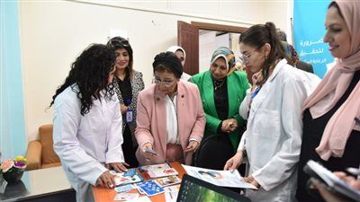 نائب وزير الصحة تتفقد مستشفى سوهاج العام وتعلن انطلاق الخطة الاستراتيجية الوطنية للسكان والتنمية في سوهاج - الخليج الان