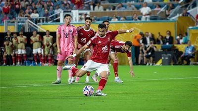 الأهلي يتفوق على بيراميدز في القيمة السوقية قبل موقعة السبت بالدوري - الخليج الان