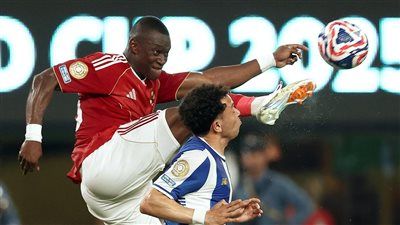 شوبير: ديانج "لا غنى عنه" في تشكيل الأهلي.. والتجديد مسألة وقت - الخليج الان