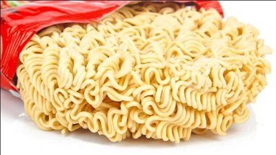 نودلز منزلية آمنة.. دروس من حادثة وفاة طفل بسبب وجبة سريعة - الخليج الان