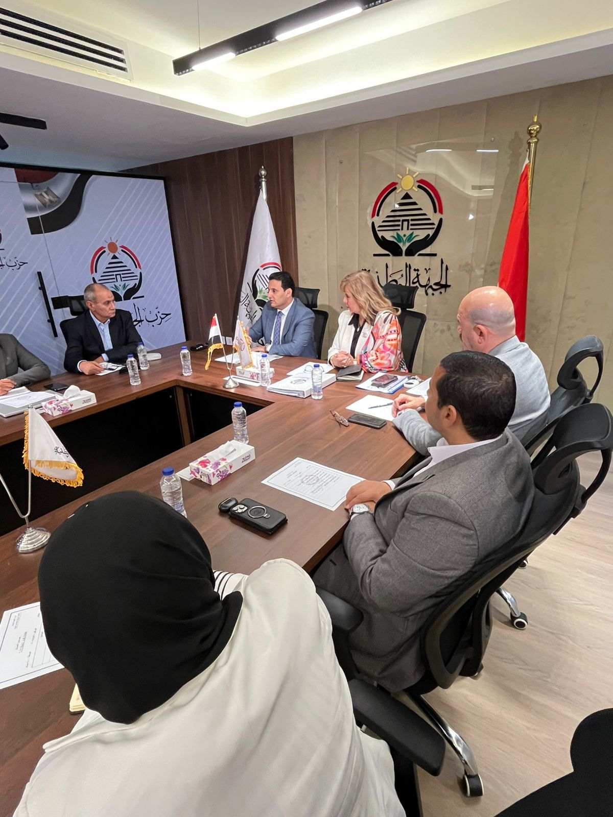 النقابات المهنية بـ”الجبهة” تضع خطتها لانتخابات " النواب " وتصيغ رؤية شاملة تعبر عن العاملين - الخليج الان