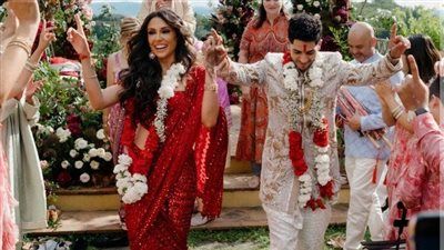 على الطريقة الهندية وبالورود.. الصور الأولى من زفاف الفنان المصري العالمي مينا مسعود - الخليج الان