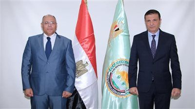 وزير الزراعة يبحث مع سفير مصر الجديد لدى الكويت تعزيز التعاون الزراعي - الخليج الان