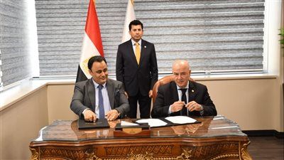 وزير الشباب والرياضة يشهد توقيع بروتوكول تعاون بين اتحاد الخدمة التطوعية للشباب والاتحاد المصري للفعاليات الرياضية - الخليج الان