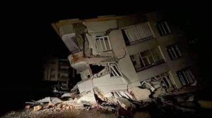 شهادات مؤلمة من زلزال أفغانستان بعد ارتفاع عدد الضحايا لأكثر من ألفي قتيل ومصاب