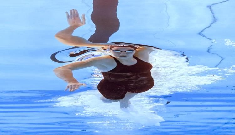 فضيحة غير متوقعة تهز منتخب سيدات إيطاليا للسباحة.. والسبب "عطر"